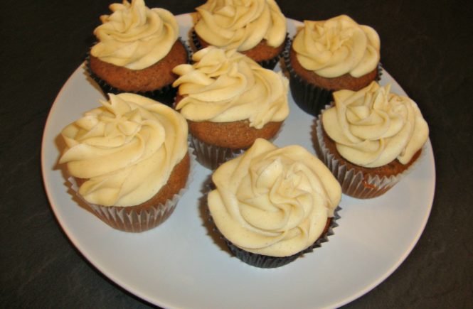 gingerbread cupcakes