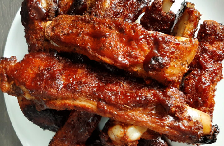 OVEN-BAKED DRY RUBBED BBQ PORK RIBS