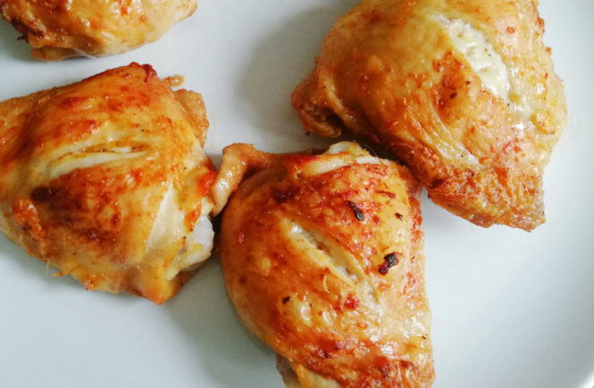 SIMPLE OVEN BAKED SWEET AND SOUR CHICKEN THIGHS