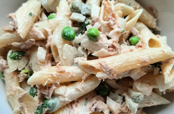 CREAMY TUNA PASTA SALAD