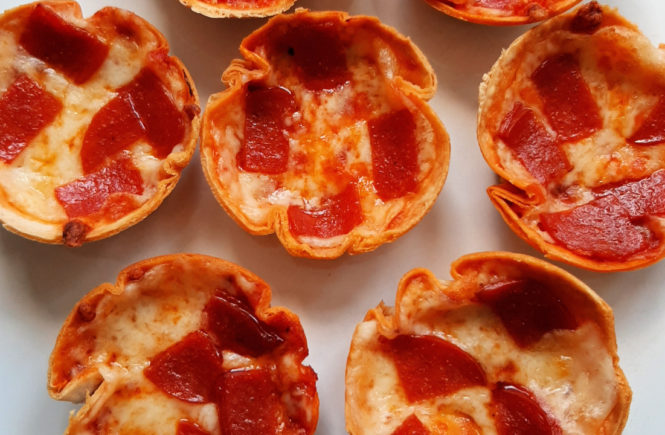 MINI TORTILLA CRUST PIZZAS