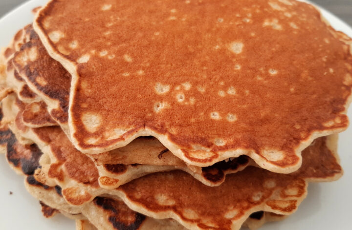 HEALTHY OATMEAL PANCAKES